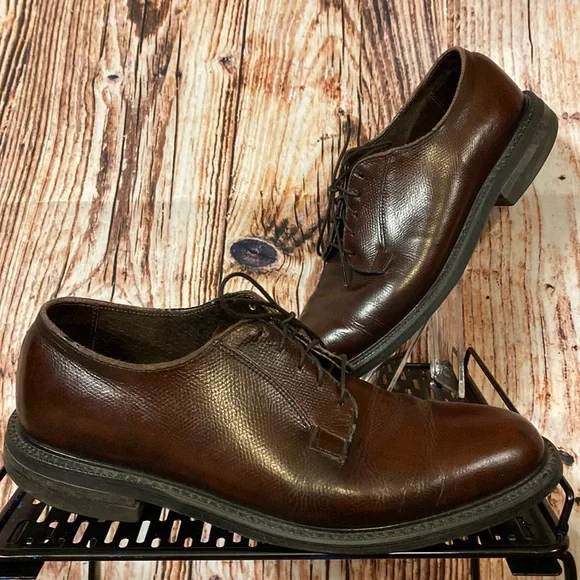 Stuart Mcguire | Shoes | Stuart Mcguire Brown Leather Oxford  display picture 3